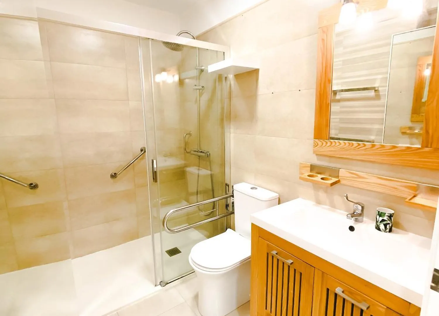 Agueita Surf Lodge Las Palmas de Gran Canaria
